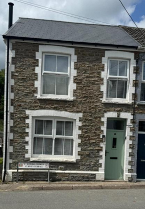 1 Curwen Terrace